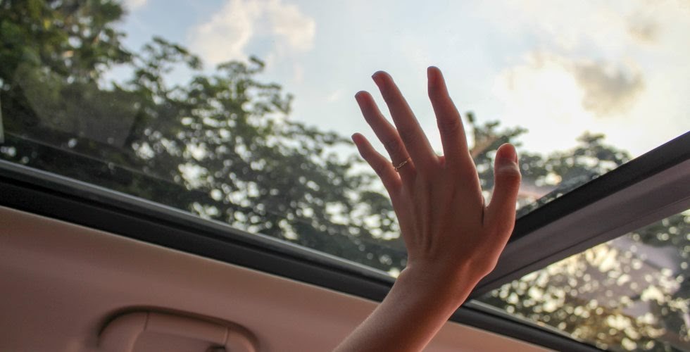 39._AUTO2000_-_Inilah_Mobil_Toyota_yang_Ada_Sunroof_untuk_Memanjakan_Mata_Anda.jpg